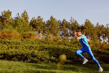 战的动力 战的动力